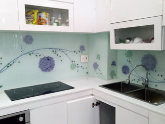 Kính ốp bếp