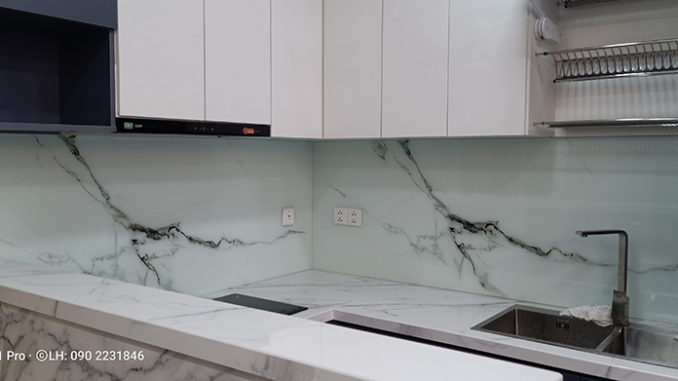 Mặt dựng kính bếp vân đá Kính vân đá ốp bếp