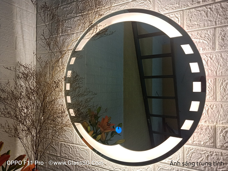 Gương đèn led cảm ứng