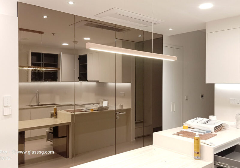 Gương decor căn hộ chung cư phong cách tối giản Gương decor cho căn hộ chung cư thiết kế tối giản hiện đại